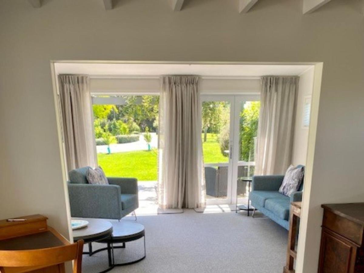Amuri Villas Clive Exteriér fotografie
